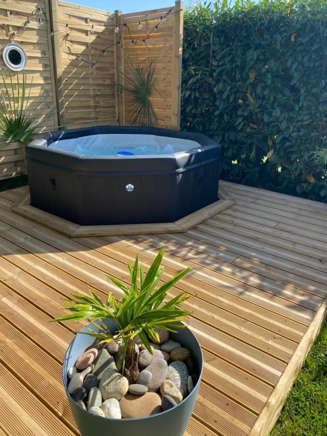 Tiny Et Jacuzzi Charente Maritime Villa Plassay Eksteriør bilde